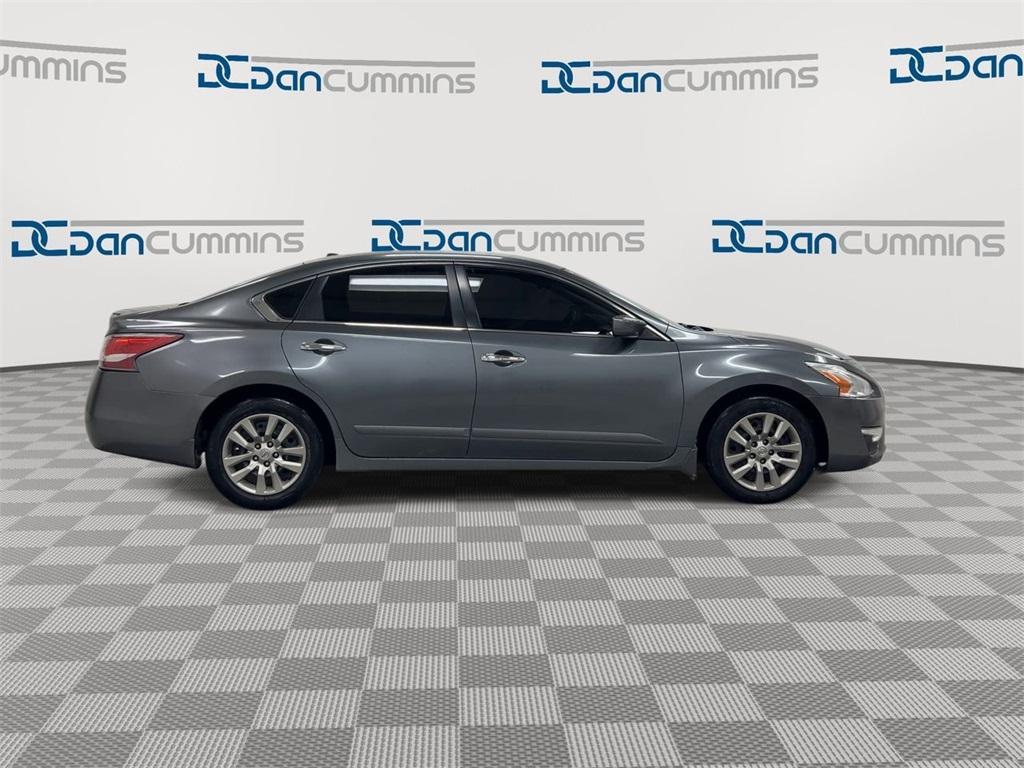 used 2014 Nissan Altima car, priced at $3,900