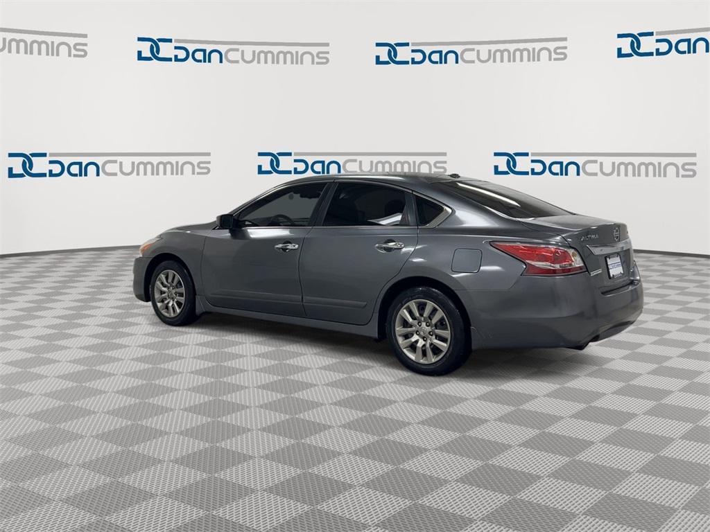 used 2014 Nissan Altima car, priced at $3,900