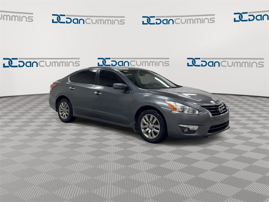 used 2014 Nissan Altima car, priced at $3,900