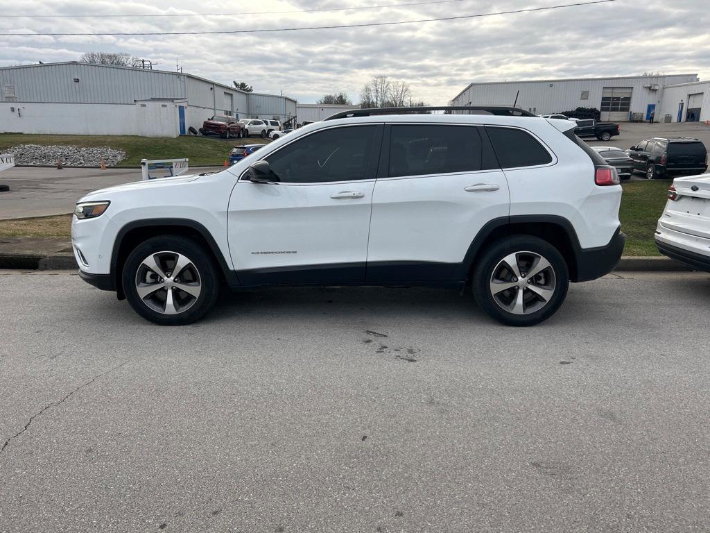 used 2022 Jeep Cherokee car, priced at $25,387