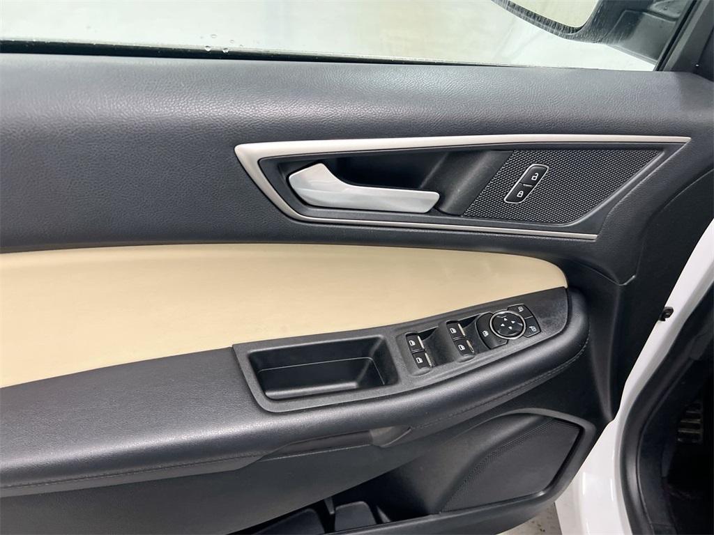 used 2023 Ford Edge car, priced at $22,987