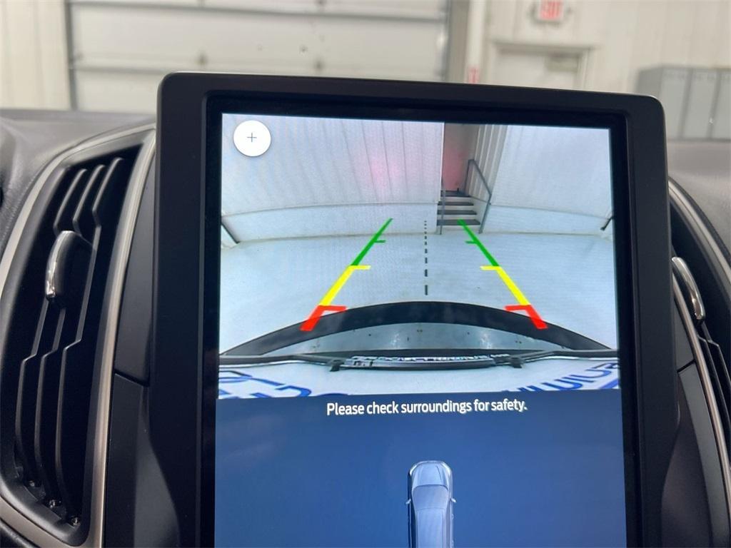 used 2023 Ford Edge car, priced at $22,987