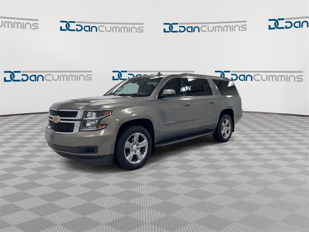 used 2018 Chevrolet Suburban car, priced at $17,900