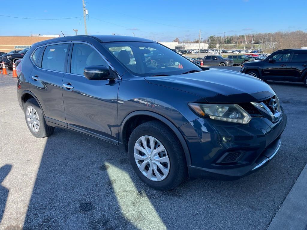 used 2015 Nissan Rogue car, priced at $6,700