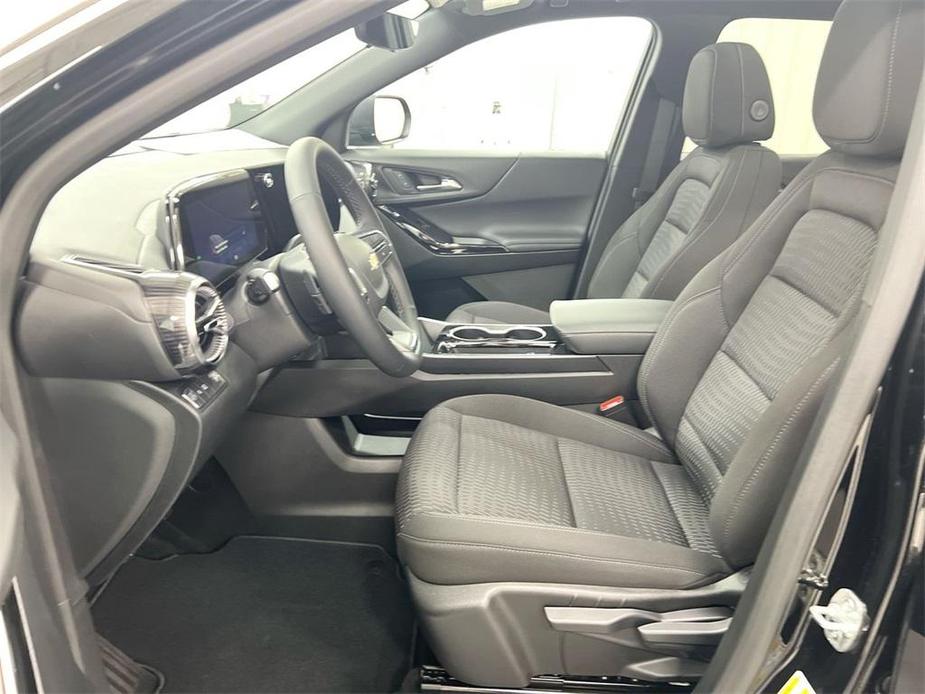 new 2025 Chevrolet Equinox car, priced at $28,873