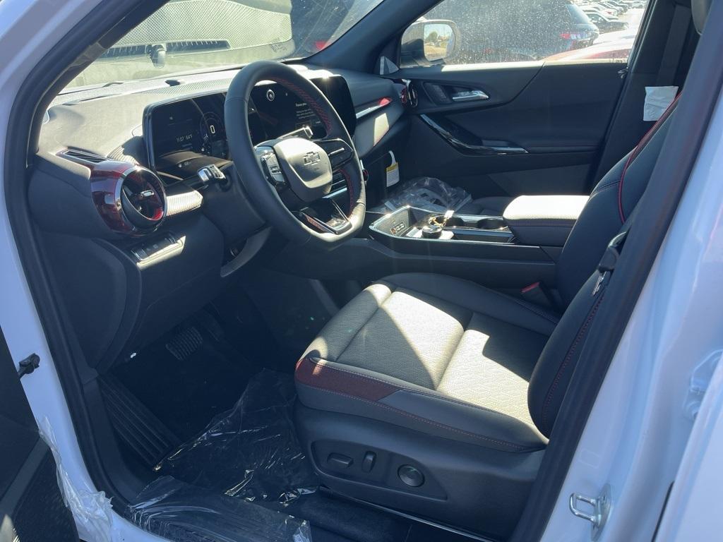 new 2026 Chevrolet Equinox car, priced at $32,873