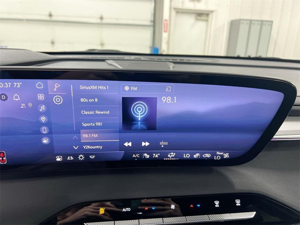 new 2025 Buick Enclave car, priced at $43,237