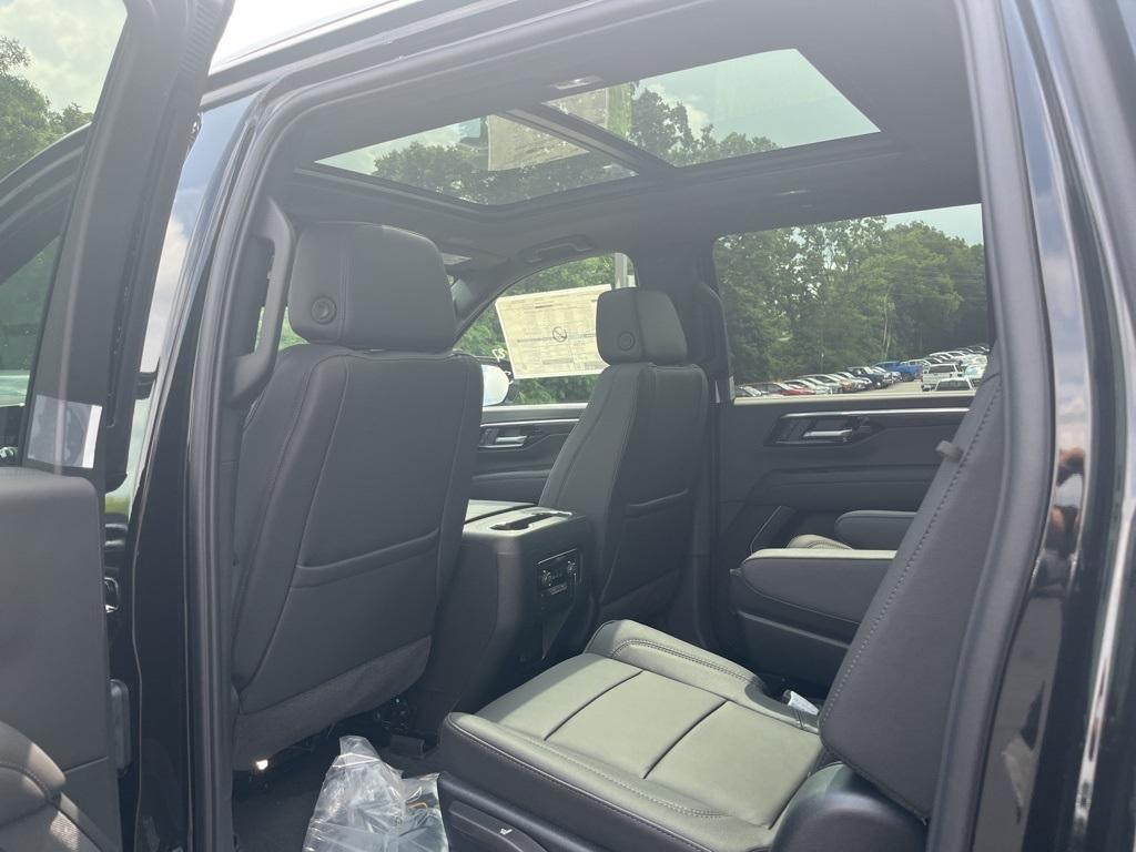 new 2025 Chevrolet Suburban car, priced at $73,873