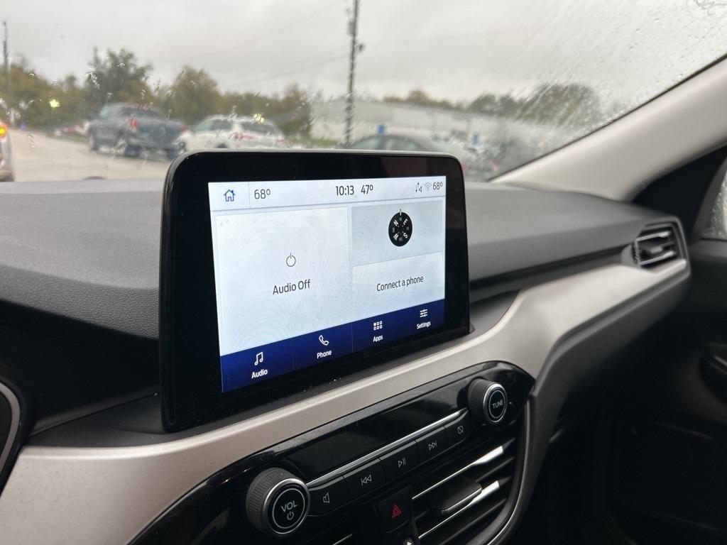 used 2022 Ford Escape car, priced at $22,387