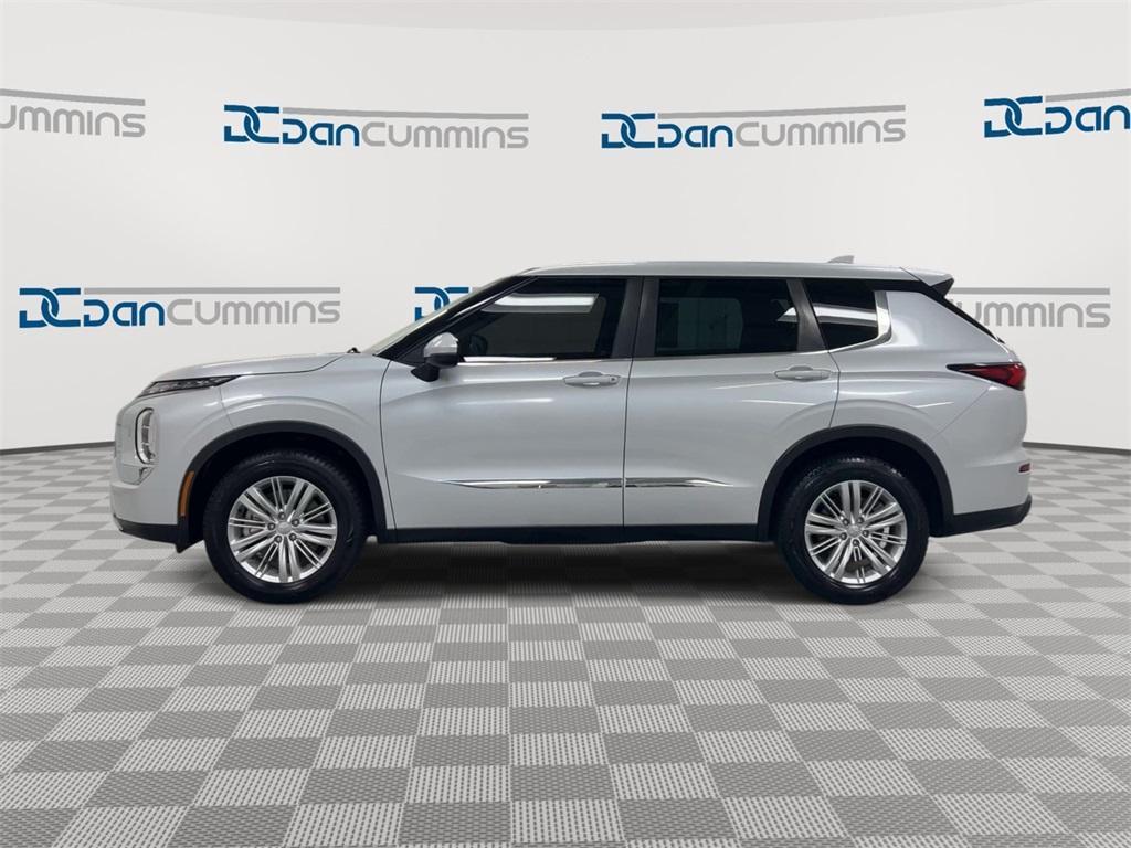 used 2023 Mitsubishi Outlander car, priced at $21,587