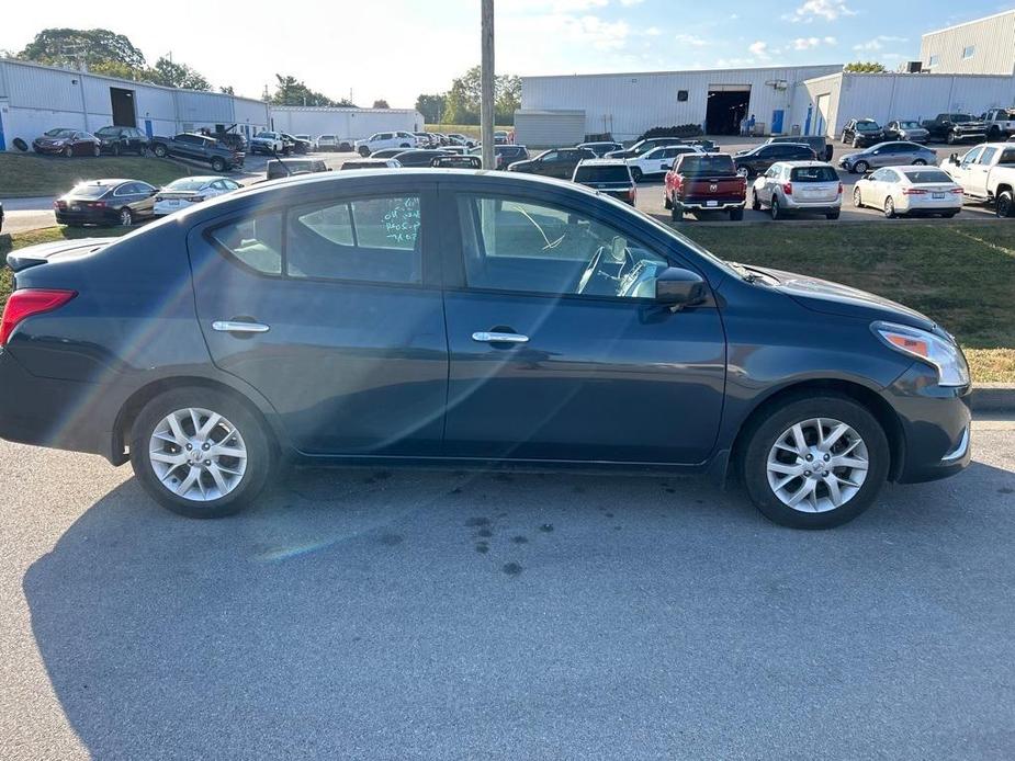 used 2017 Nissan Versa car