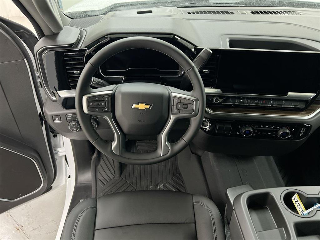 new 2025 Chevrolet Silverado 1500 car, priced at $50,965