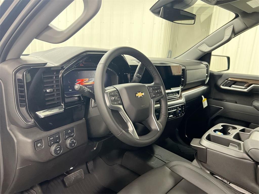 new 2025 Chevrolet Silverado 1500 car, priced at $55,215