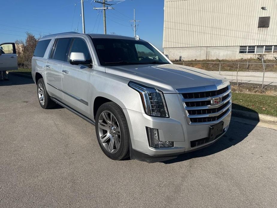 used 2015 Cadillac Escalade ESV car, priced at $21,987