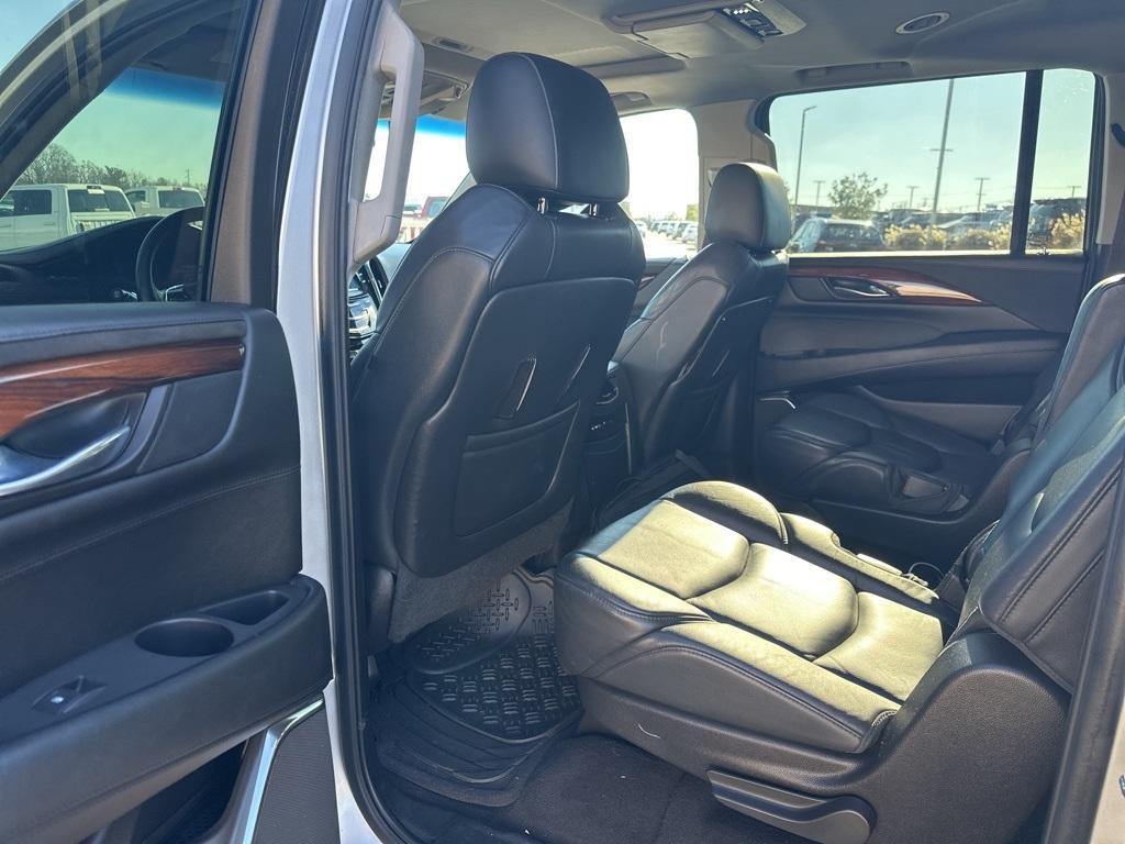 used 2015 Cadillac Escalade ESV car, priced at $21,987