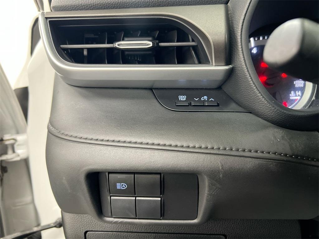 used 2020 Toyota Highlander car, priced at $29,587
