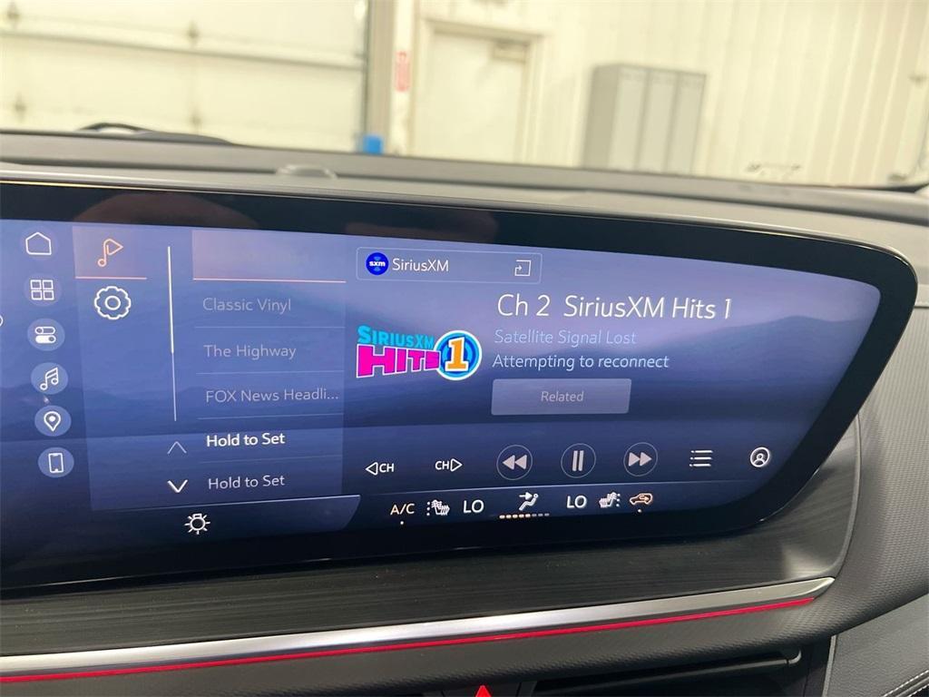 new 2025 Buick Envision car, priced at $38,257