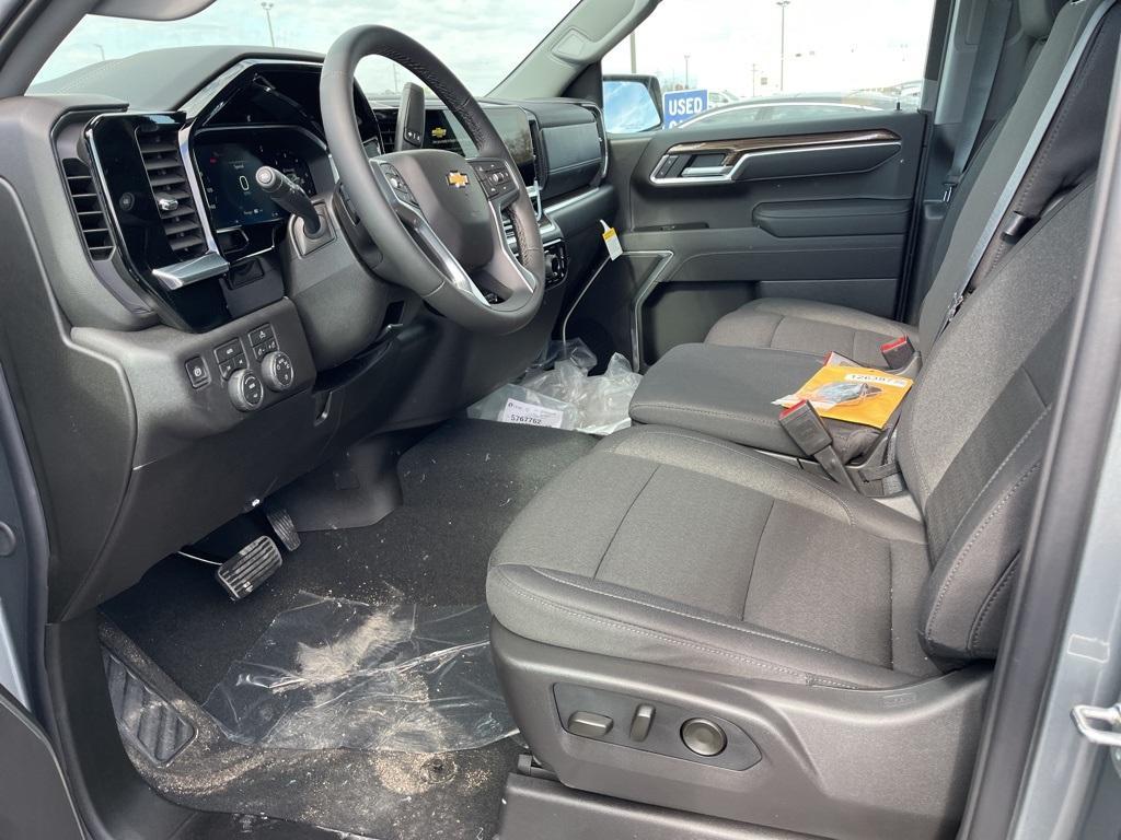 new 2026 Chevrolet Silverado 1500 car, priced at $45,295