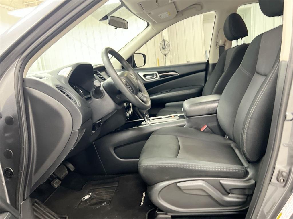 used 2020 Nissan Pathfinder car, priced at $15,787