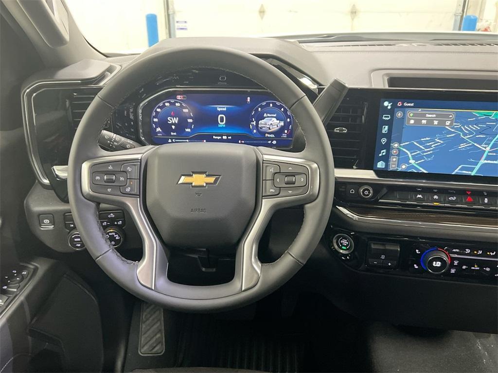 new 2025 Chevrolet Silverado 1500 car, priced at $47,295