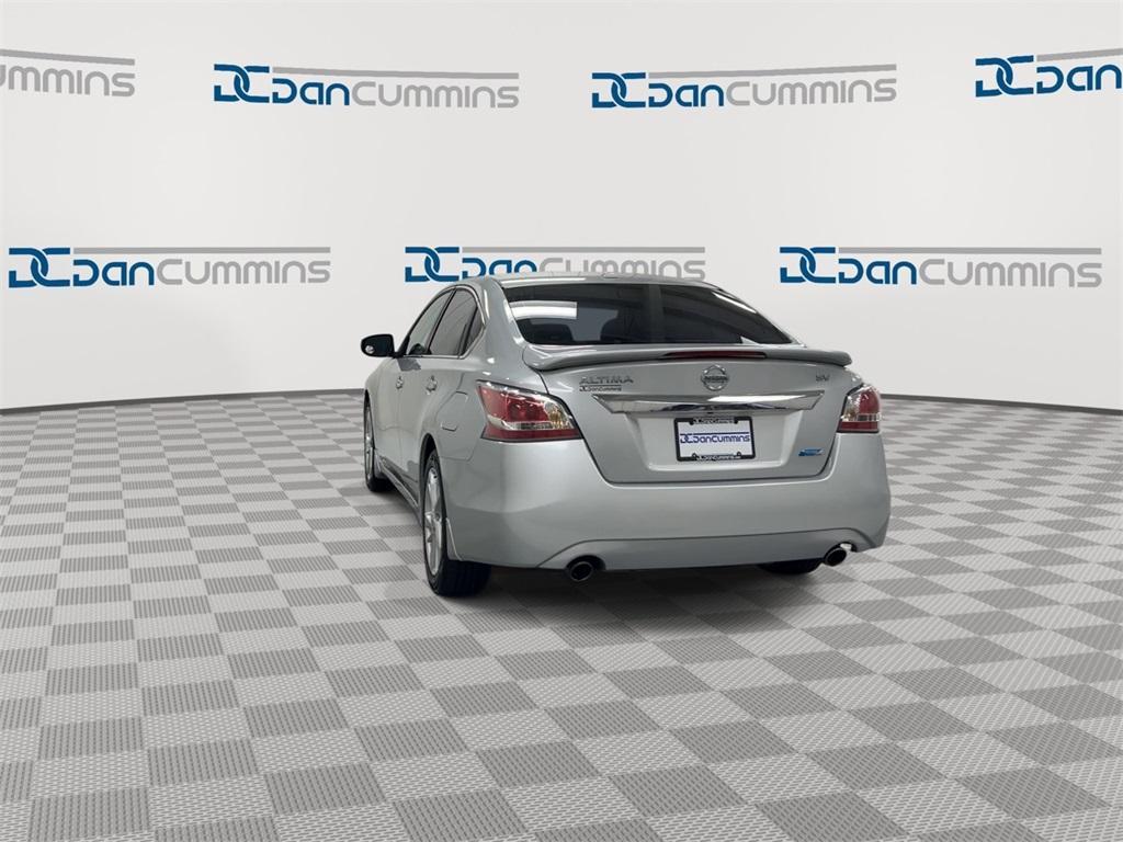 used 2014 Nissan Altima car, priced at $5,200