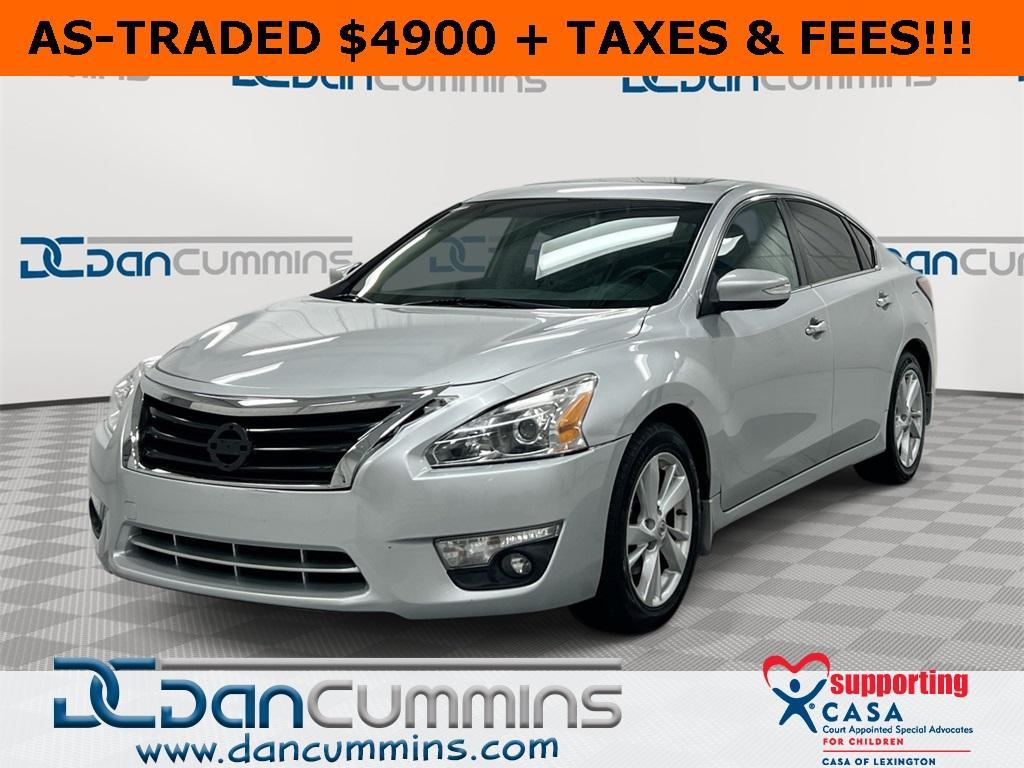 used 2014 Nissan Altima car, priced at $4,900
