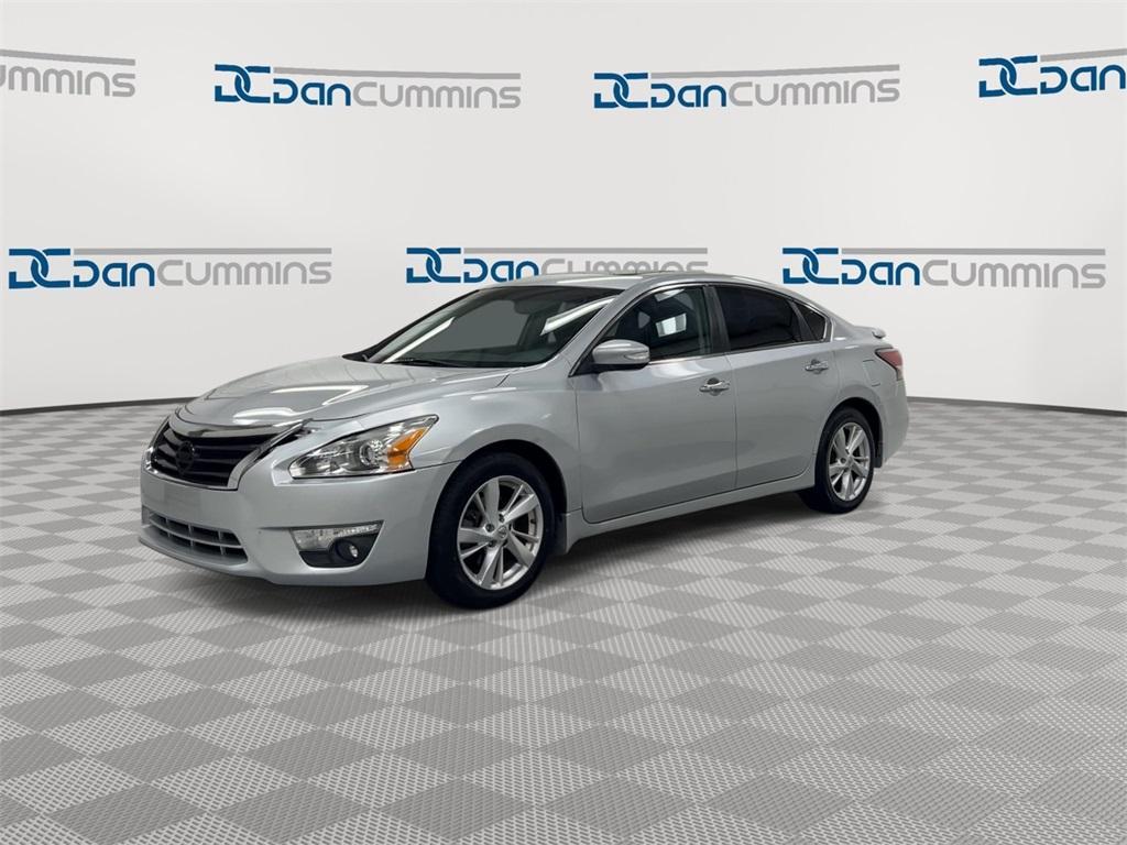 used 2014 Nissan Altima car, priced at $5,200