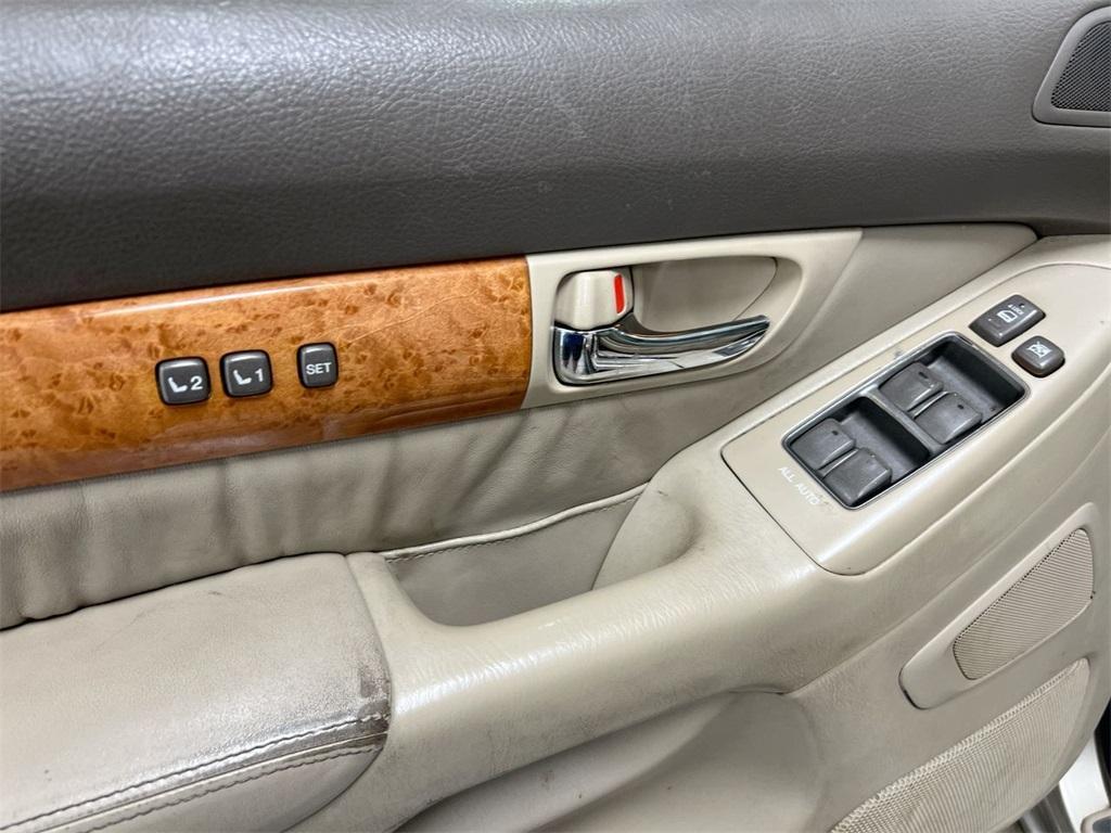 used 2005 Lexus GX 470 car, priced at $2,900