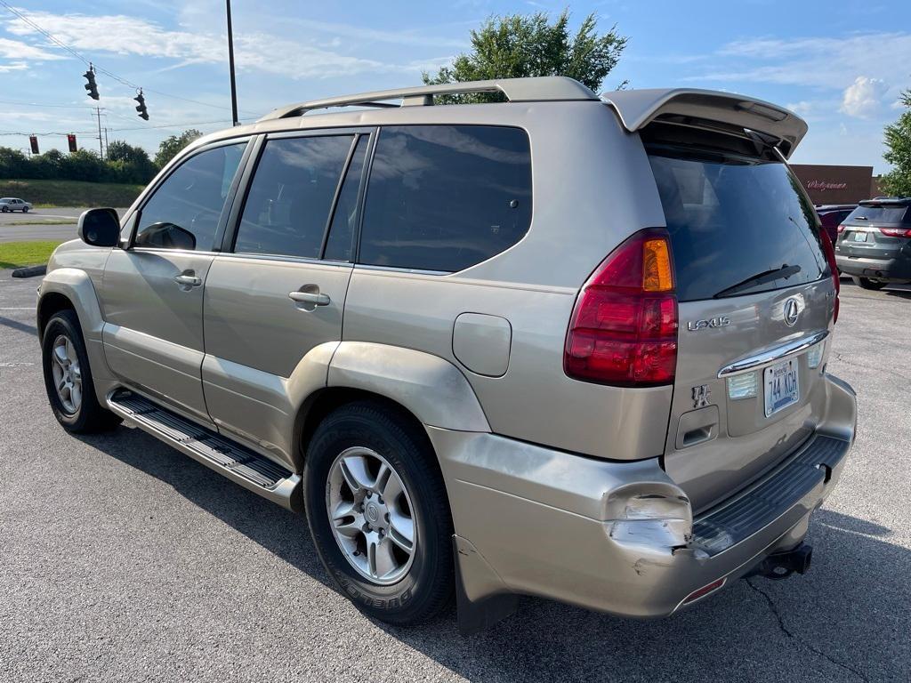 used 2005 Lexus GX 470 car, priced at $2,900