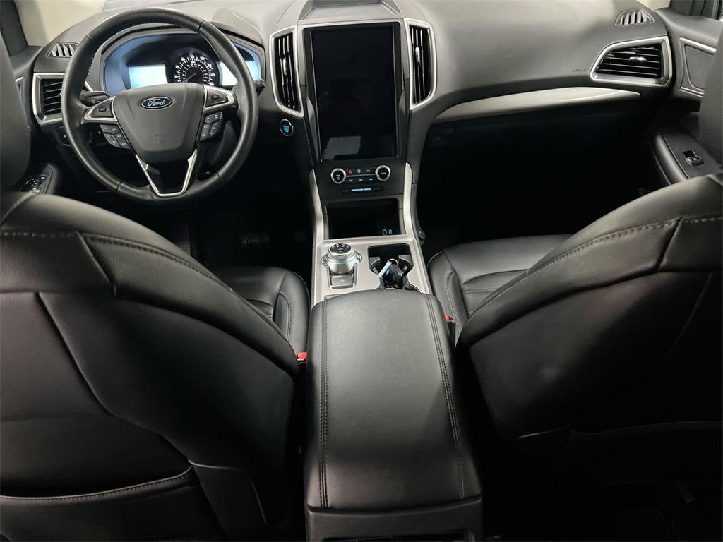 used 2024 Ford Edge car, priced at $22,987
