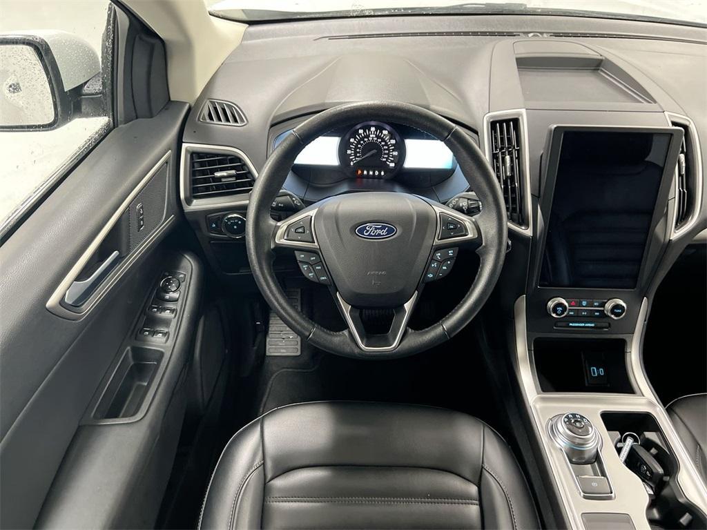 used 2024 Ford Edge car, priced at $22,987