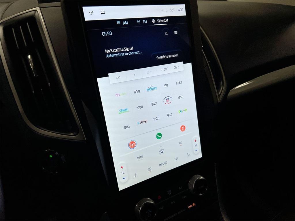 used 2024 Ford Edge car, priced at $22,987