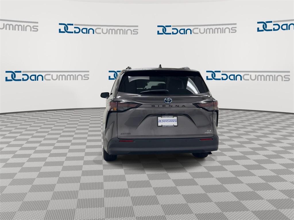 used 2023 Toyota Sienna car, priced at $37,487