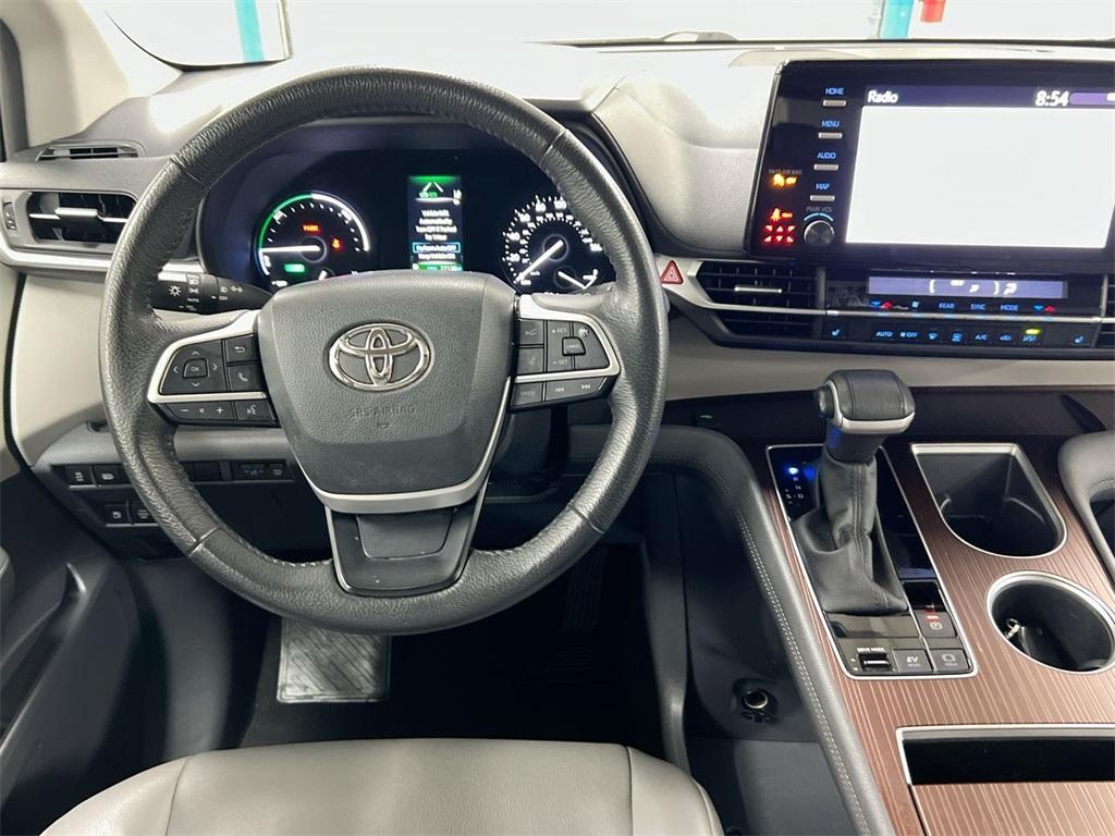used 2023 Toyota Sienna car, priced at $37,487