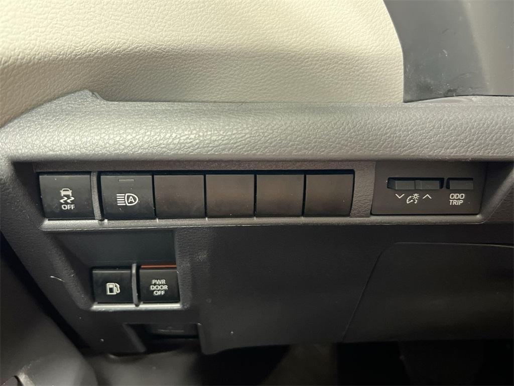 used 2023 Toyota Sienna car, priced at $37,487