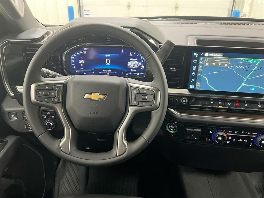 new 2025 Chevrolet Silverado 1500 car, priced at $55,215