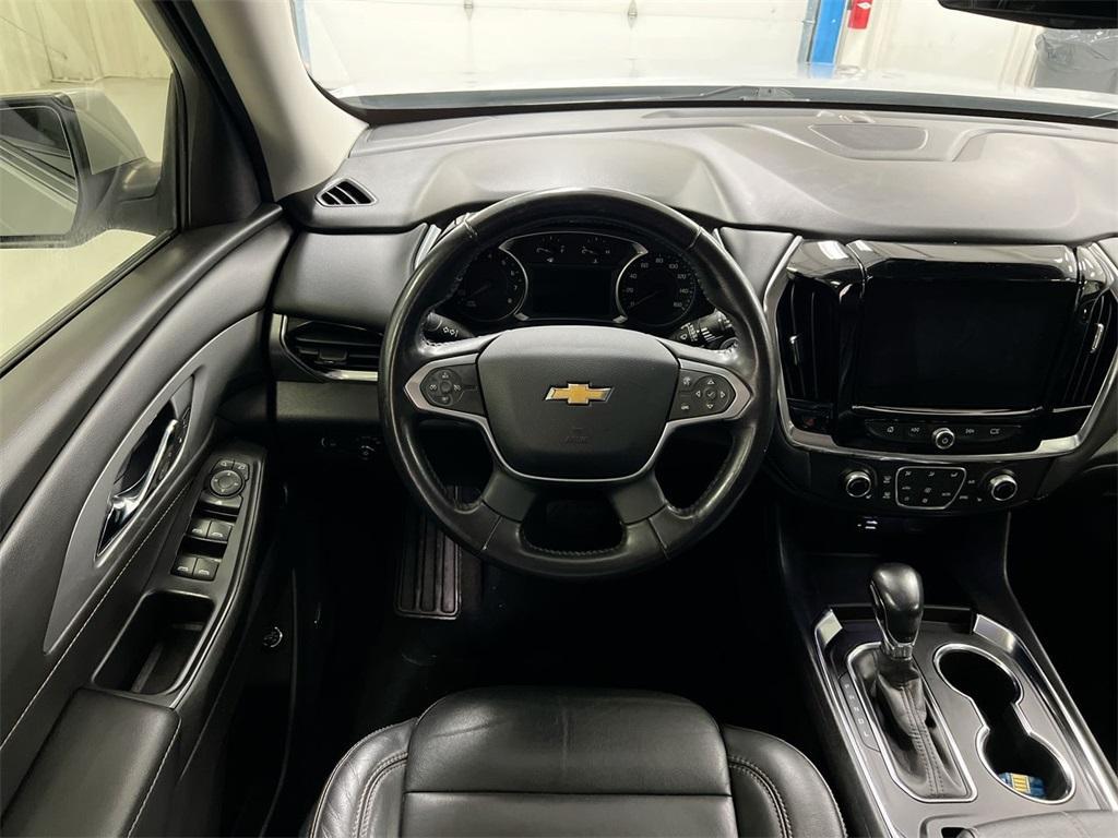 used 2021 Chevrolet Traverse car, priced at $21,987