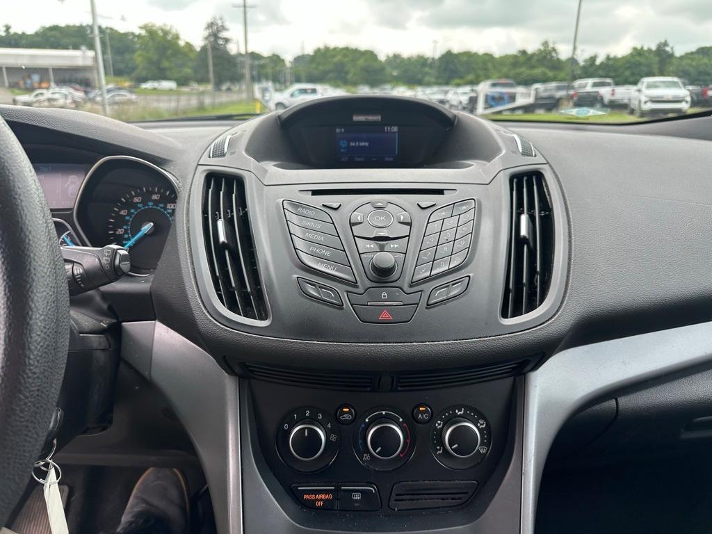 used 2015 Ford Escape car, priced at $4,900