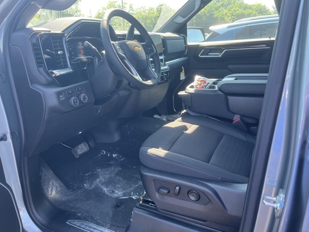 new 2025 Chevrolet Silverado 1500 car, priced at $43,845