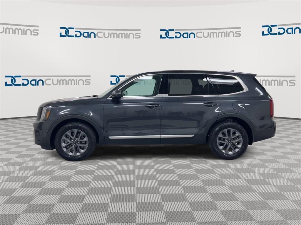 used 2024 Kia Telluride car, priced at $30,587