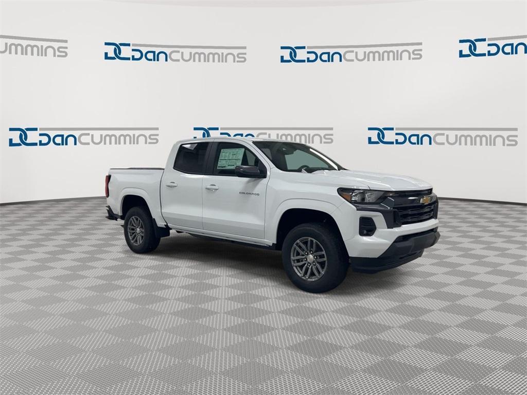 new 2024 Chevrolet Colorado car, priced at $32,873