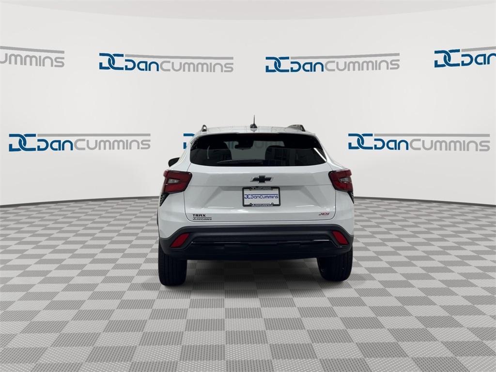 new 2025 Chevrolet Trax car, priced at $25,473