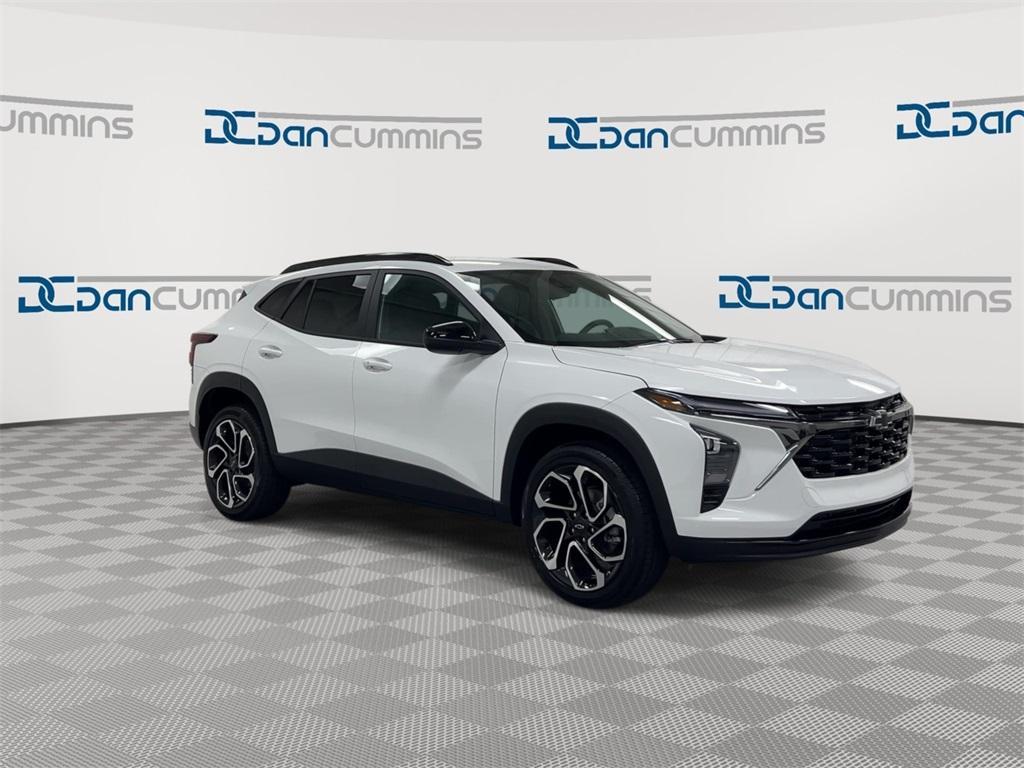 new 2025 Chevrolet Trax car, priced at $25,473