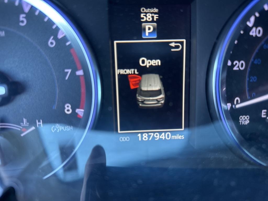 used 2014 Toyota Highlander car, priced at $8,900