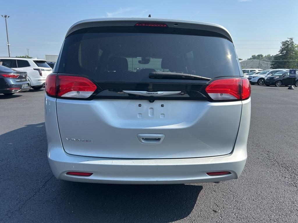 used 2023 Chrysler Voyager car