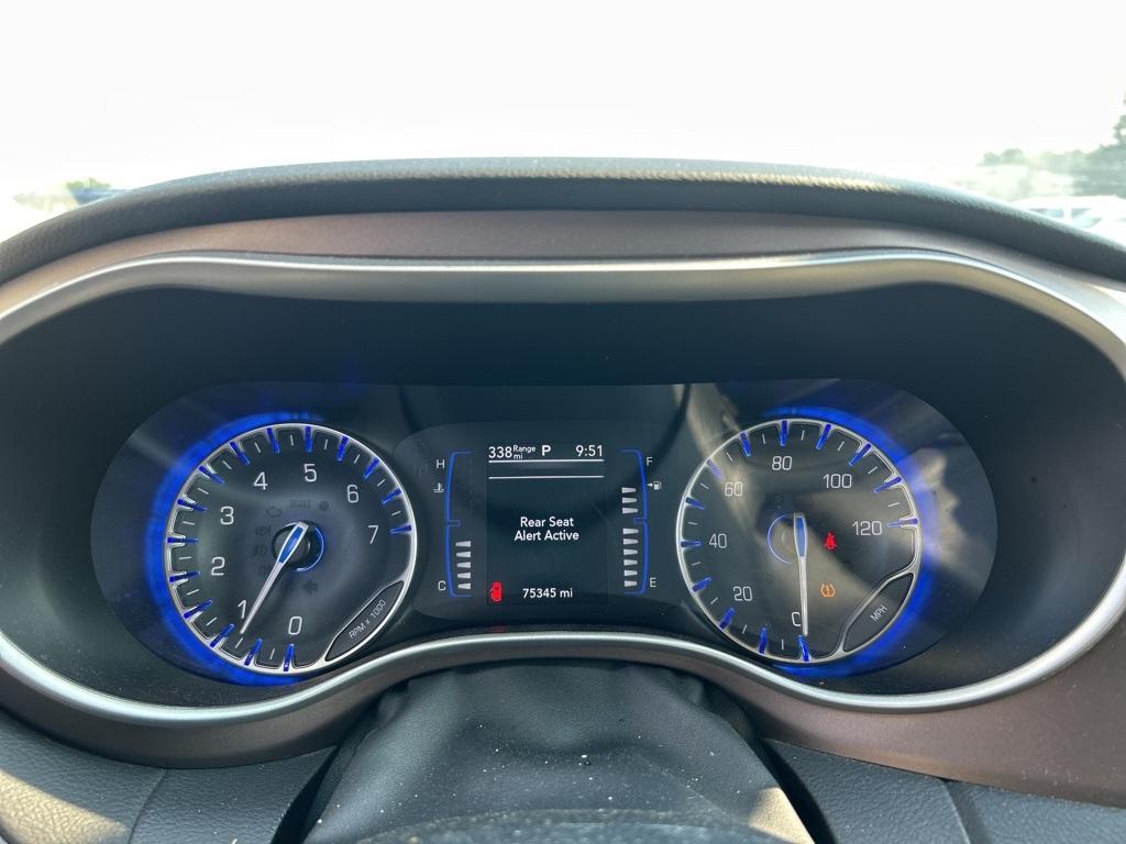 used 2023 Chrysler Voyager car