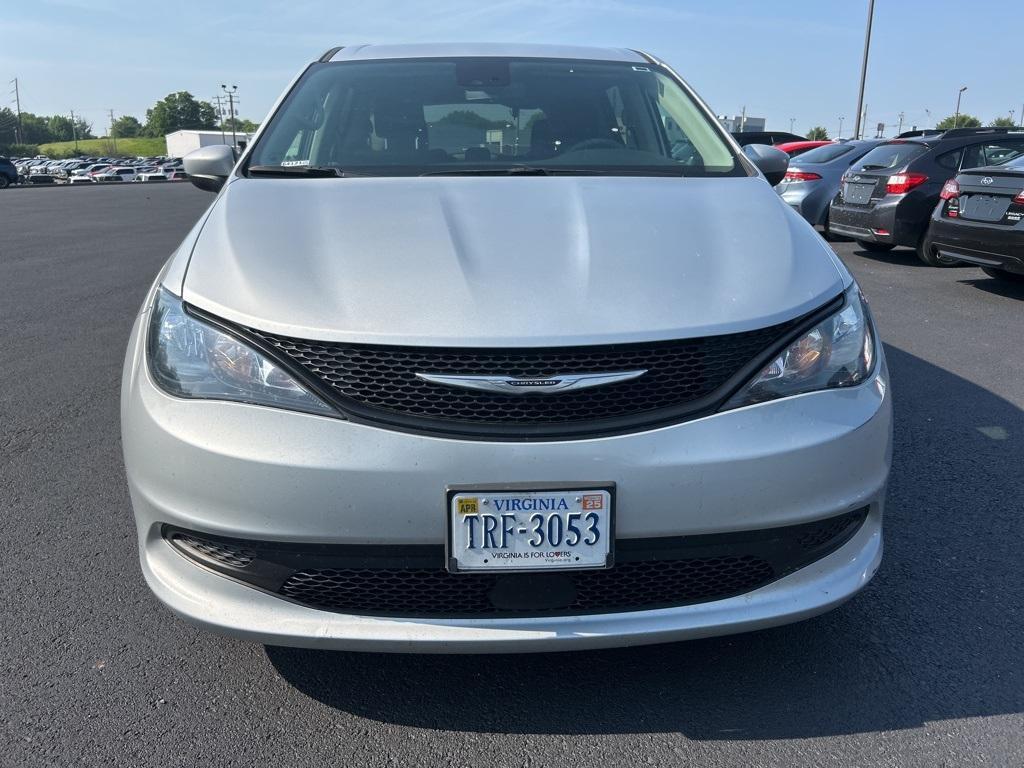 used 2023 Chrysler Voyager car
