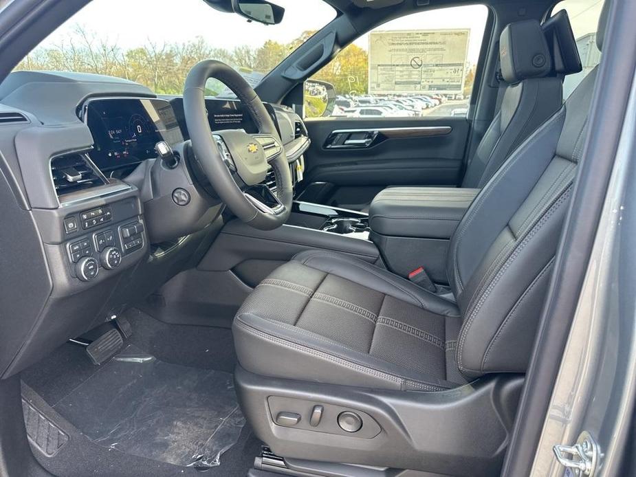 new 2025 Chevrolet Suburban car, priced at $93,495