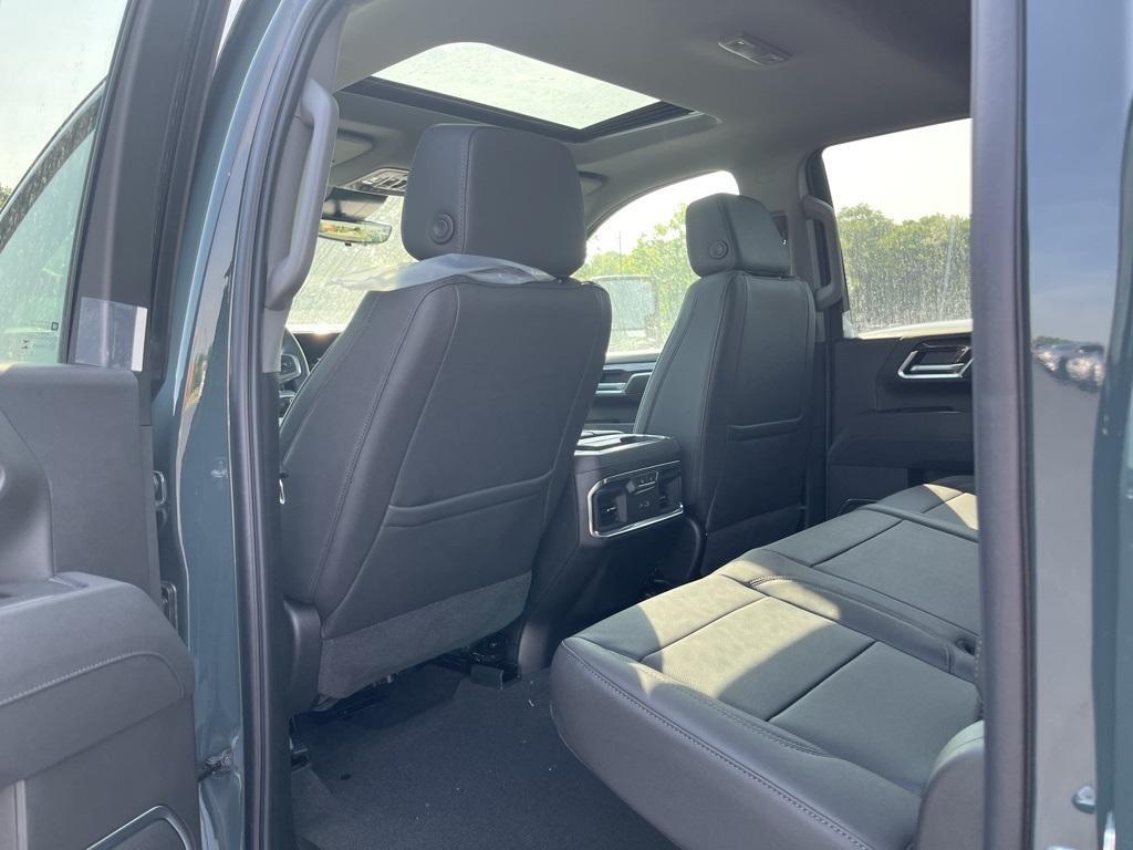 new 2025 Chevrolet Silverado 2500 car, priced at $83,160