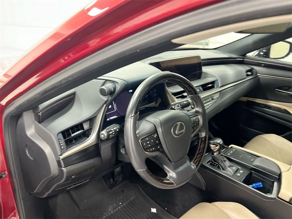 used 2020 Lexus ES 300h car, priced at $24,787